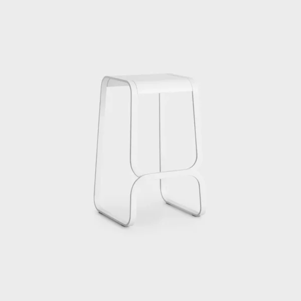 “Side view of the S107 H68 stool by Lapalma, showcasing its ergonomic seat profile and minimalist footrest detail.”