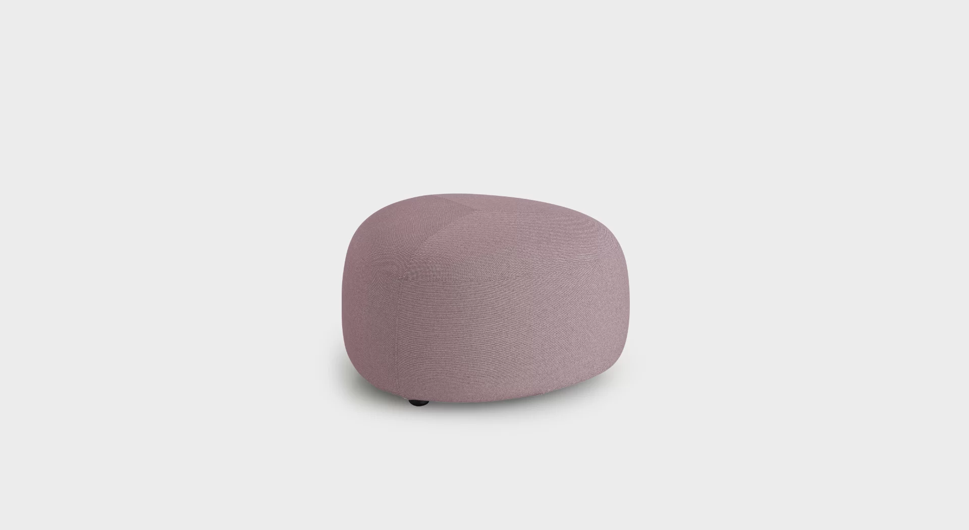 KIPU ED04 medium outdoor pouf by Lapalma with stylish pebble-inspired design and durable UV-resistant fabric for outdoor use.