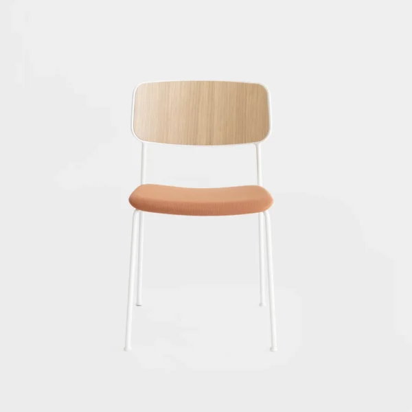 S412 by Lapalma with a contemporary, minimalist design.