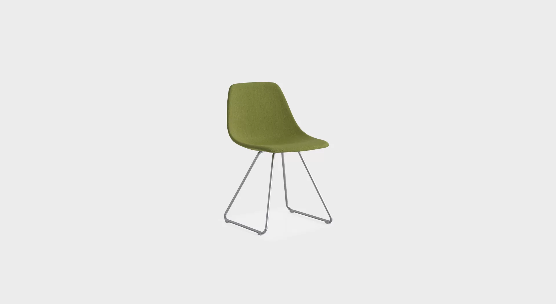 Lapalma Miunn S160 chair with sled base in matte chrome, featuring a 3D-molded plywood shell in natural oak finish.
