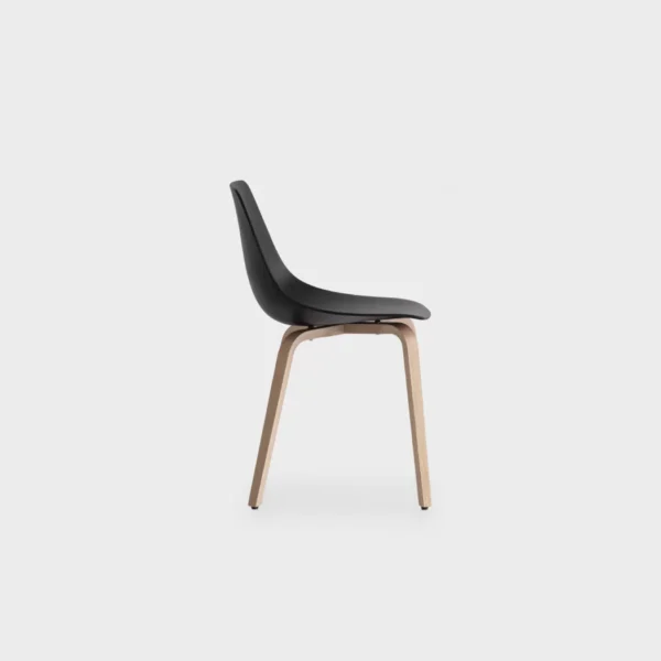 Lapalma Miunn S164 chair with 3D-molded plywood shell and wooden legs, designed by Karri Monni.