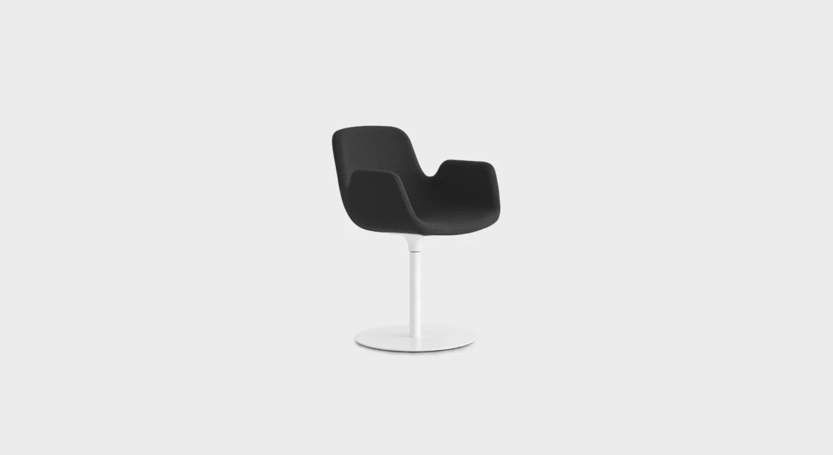 PASS S121 swivel lounge chair by Lapalma, designed by Hee Welling, featuring a round metal base with stainless steel or powder-coated finish and an upholstered shell in fire-retardant molded foam, covered in fabric, eco-leather, or leather.