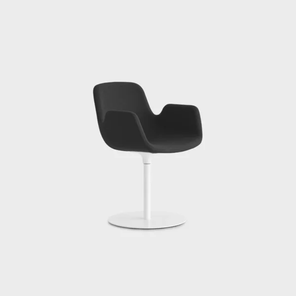PASS S121 swivel lounge chair by Lapalma, designed by Hee Welling, featuring a round metal base with stainless steel or powder-coated finish and an upholstered shell in fire-retardant molded foam, covered in fabric, eco-leather, or leather.