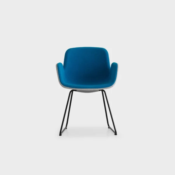 PASS S130 lounge chair by Lapalma, designed by Hee Welling, featuring a fluid, wave-inspired profile with a sled base in matte chrome or powder-coated steel, upholstered in fire-retardant molded foam and available in fabric, eco-leather, or leather finishes.