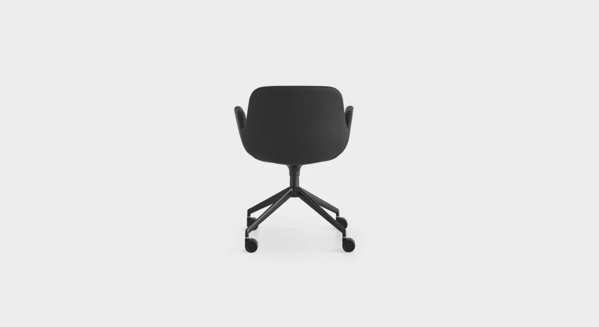 Lapalma Pass S168 swivel lounge chair with 4-star base and castors, upholstered in fabric or leather, designed by Hee Welling.