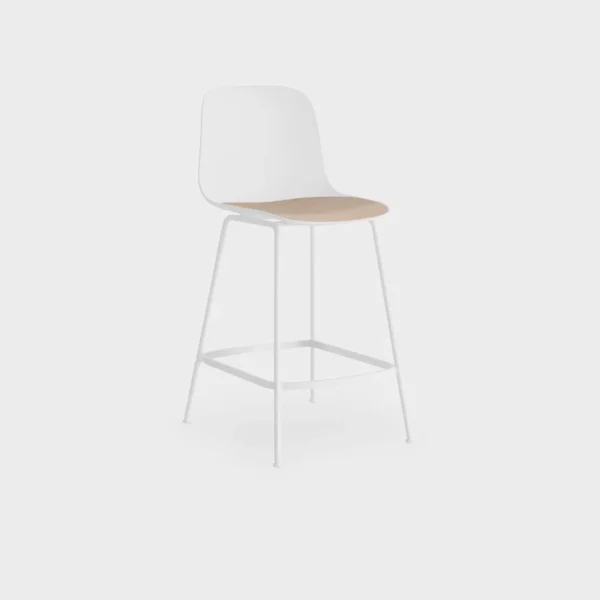 S322 by Lapalma with a modern, minimalist design