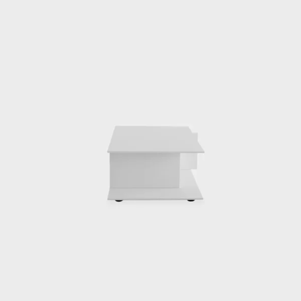 “D247 lounge chair by Lapalma with sculpted shell and slim metal legs, blending form and comfort.”