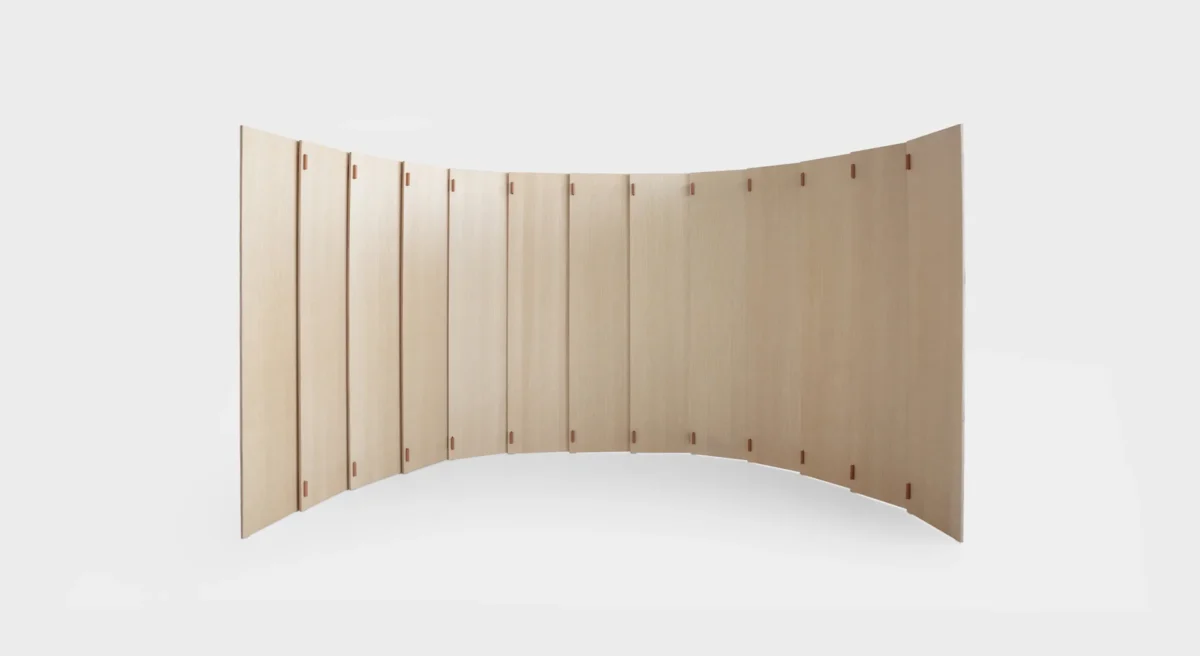 Lapalma WOD H140 modular wooden space divider with plywood panels, leather hinges, and wooden pins, designed by Raffaella Mangiarotti.