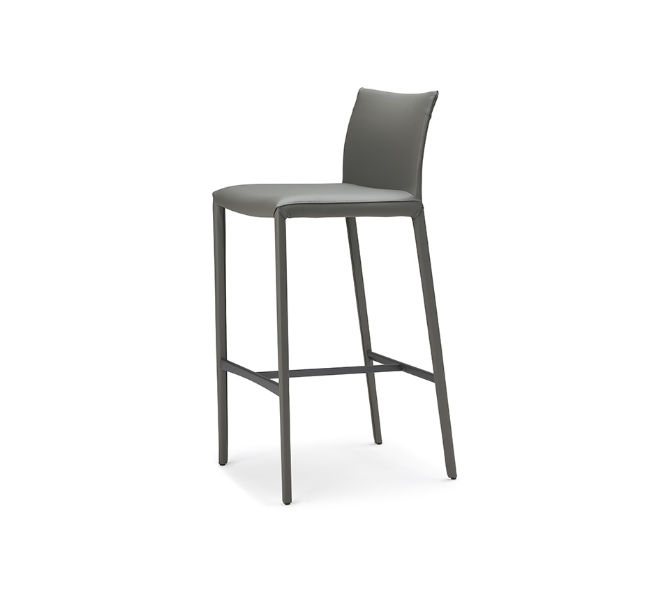 “NORMA by Cattelan Italia – modern Italian dining chair with sleek upholstered seat and minimalist silhouette”