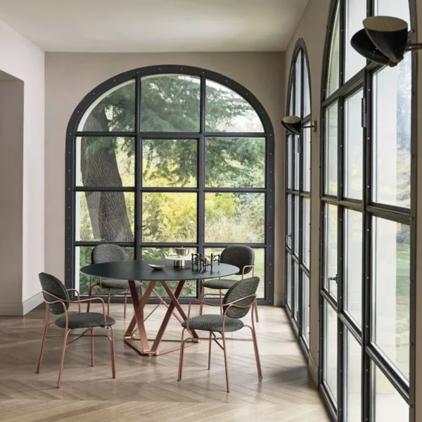 Delta Round by Bontempi – round dining table with crossed metal trestle base and oak veneer top.