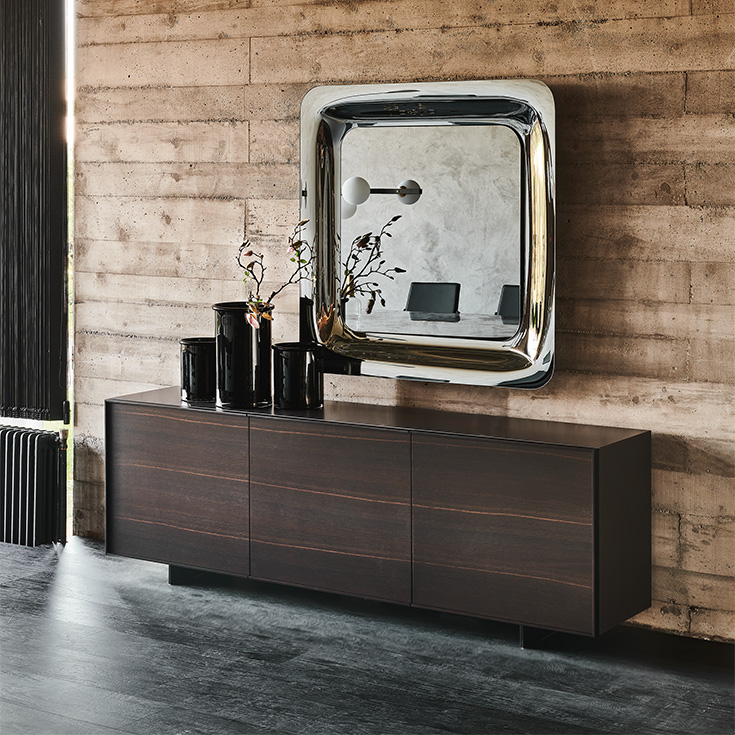 “OXFORD by Cattelan Italia – modern Italian sideboard with quilted leather doors and sleek metal base”