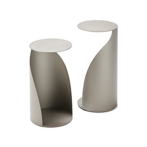 “PENGUIN coat rack by Cattelan – designer hallway accessory featuring sleek vertical rods and round base”