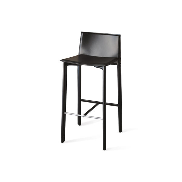 “Designer armchair CLIFF by Cattelan Italia – contemporary seating with geometric form and luxury comfort”