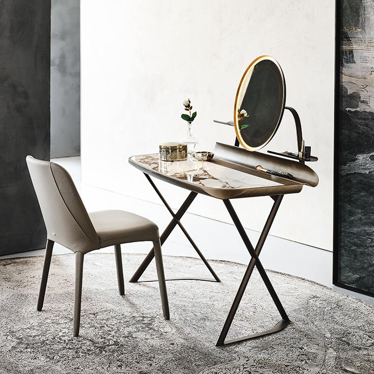 “Cattelan Italia COCOON TROUSSE Keramik – elegant dressing table with ceramic worktop and sleek curved silhouette”