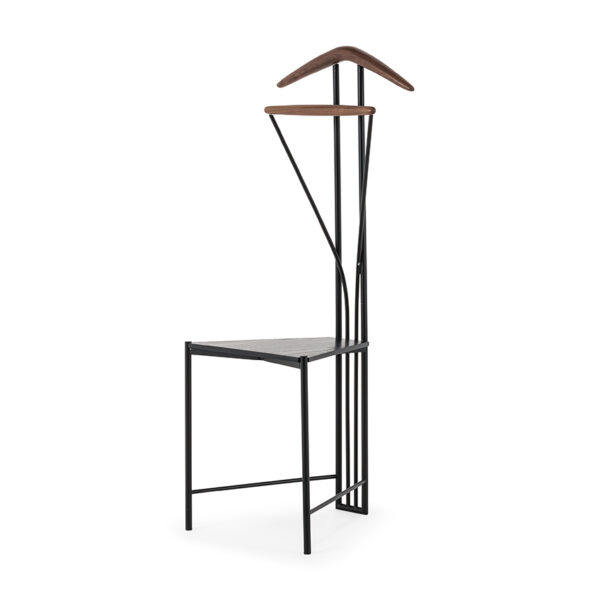 “YANNIK by Cattelan Italia – modern Italian desk with sleek wood top and angular lacquered steel legs”