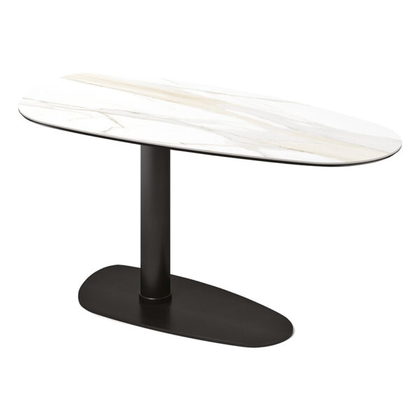 “IPANEMA Keramik by Cattelan Italia – modern Italian dining table with luxurious ceramic top and minimalist metal base”