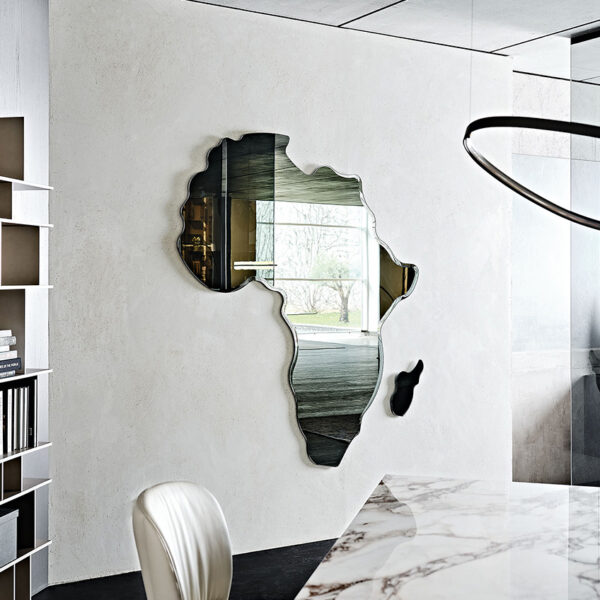 “Cattelan Italia AFRICA Magnum – luxury lounge chair featuring expanded wood arms and premium fabric or leather upholstery”