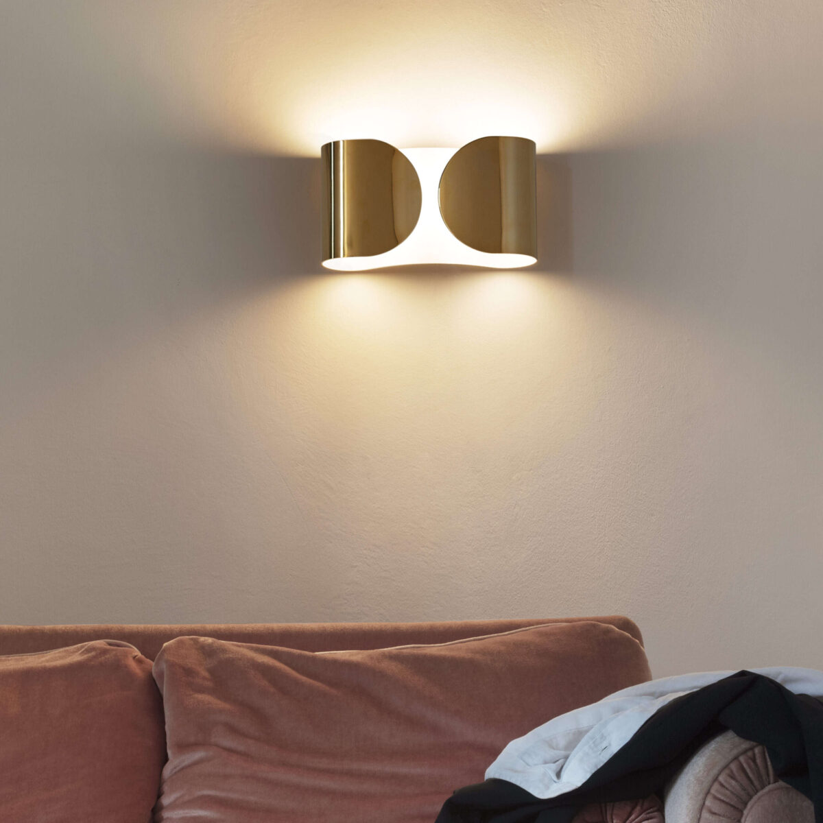 Foglio wall lamp by Flos side profile highlighting indirect uplight and sleek steel form in a Troy Michigan setting