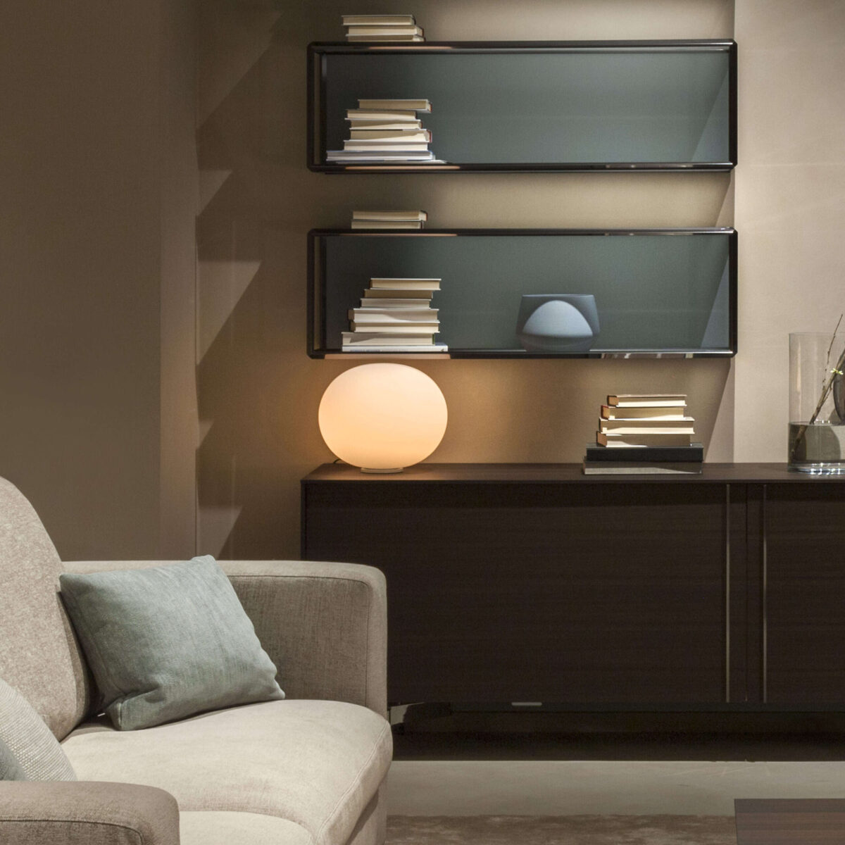 Glo‑Ball Basic 1 by Flos showcasing diffuser support in gray die‑cast aluminum and 0–100% inline dimmer at the Michigan Design Center
