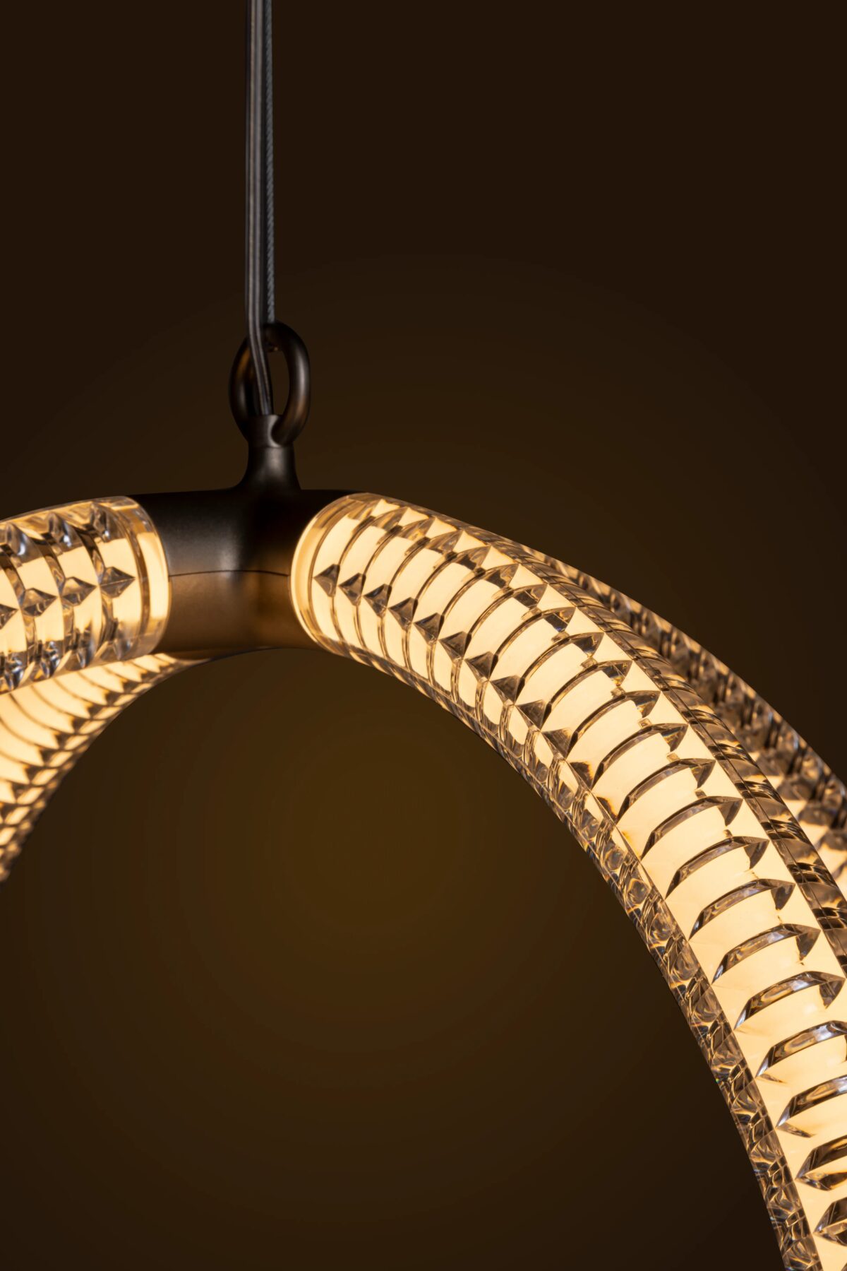 Luminora Light by Moooi – sleek modern Italian lighting piece featured at Italcasa Design showroom in Birmingham, Michigan
