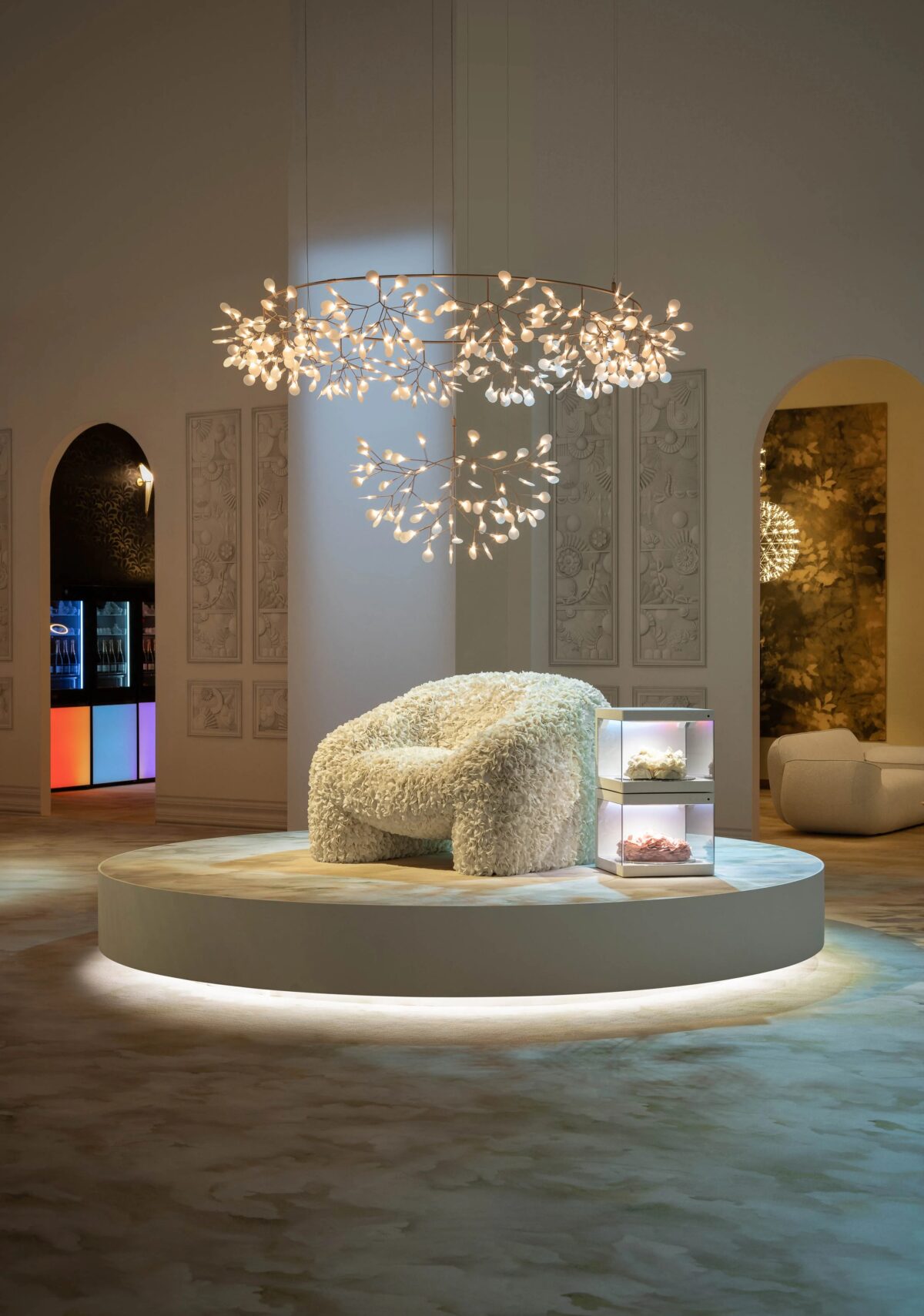 Tubelight by Moooi – sleek modern Italian-design lighting fixture featured at Italcasa Design showroom in Royal Oak, Michigan