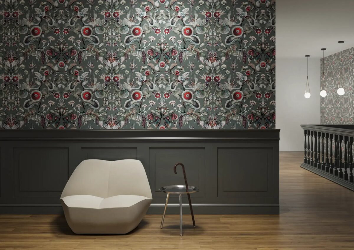 Elegant Moooi wallcovering with floral jacquard pattern