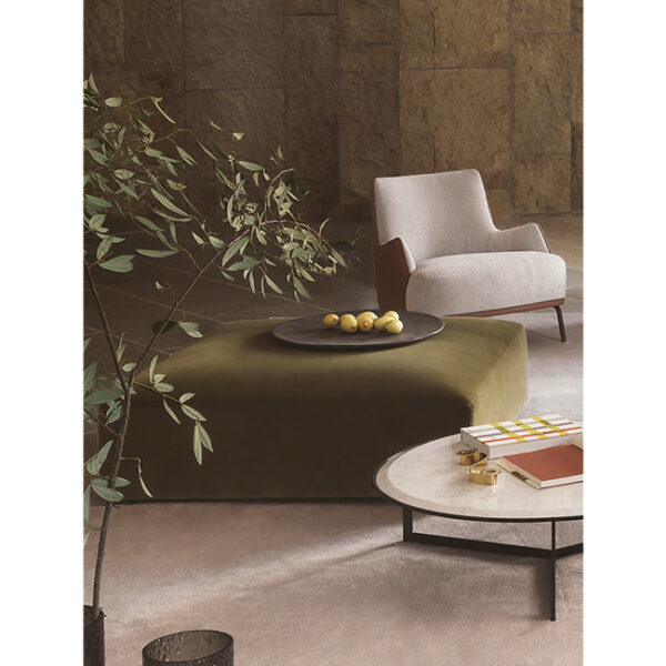 Main Sofa by Nicoline – Elegant Italian modern seating