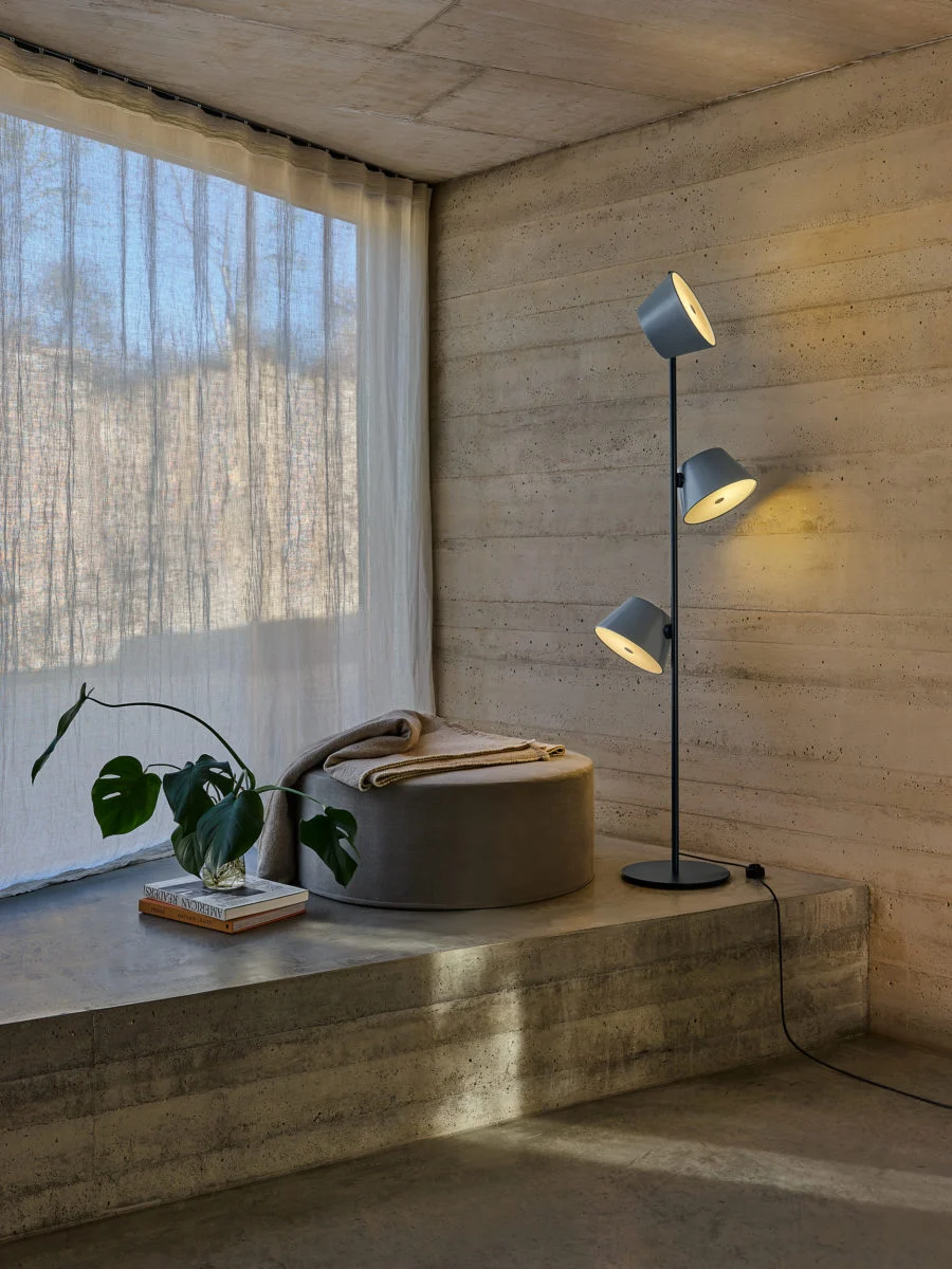 “Tam Tam by Marset ceiling light – bold asymmetrical pendant lamp with movable shades”