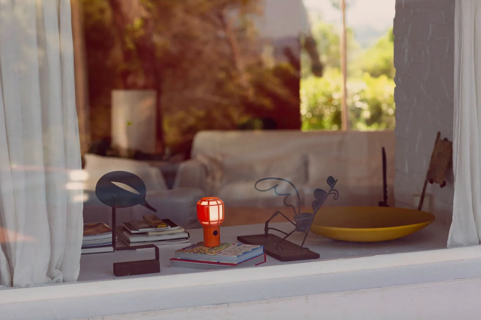 “Chispa outdoor lamp by Marset – versatile and lightweight LED light with industrial aesthetic”
