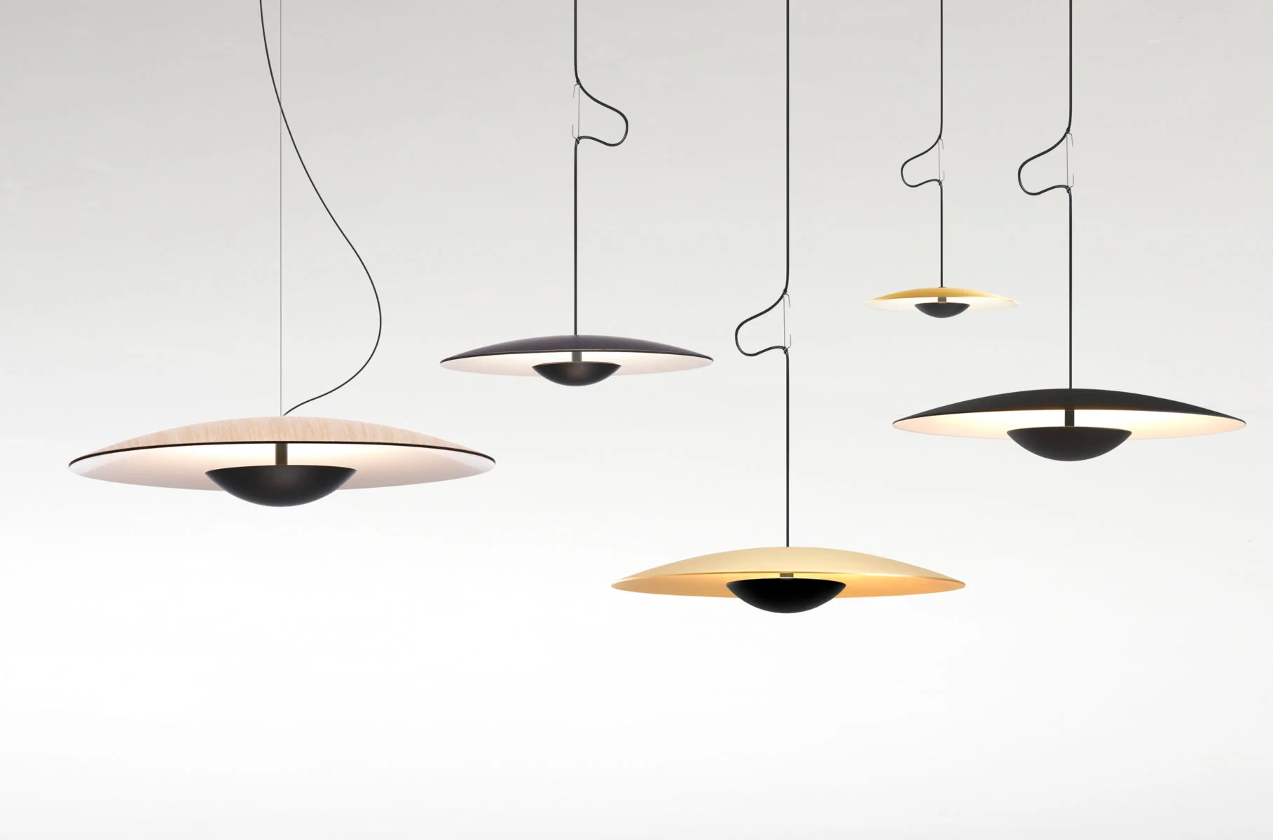 “Contemporary floor lamp Ginger by Marset – layered wood elements enhancing ambient lighting”