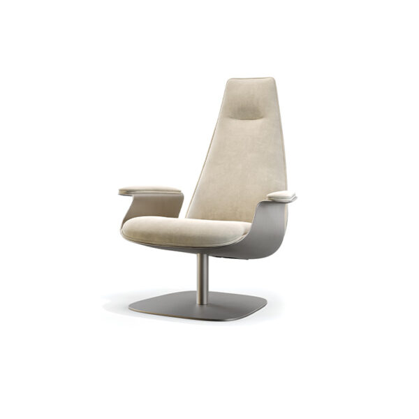 Modern MINERVA POLTRONA by Reflex featured in Royal Oak Michigan