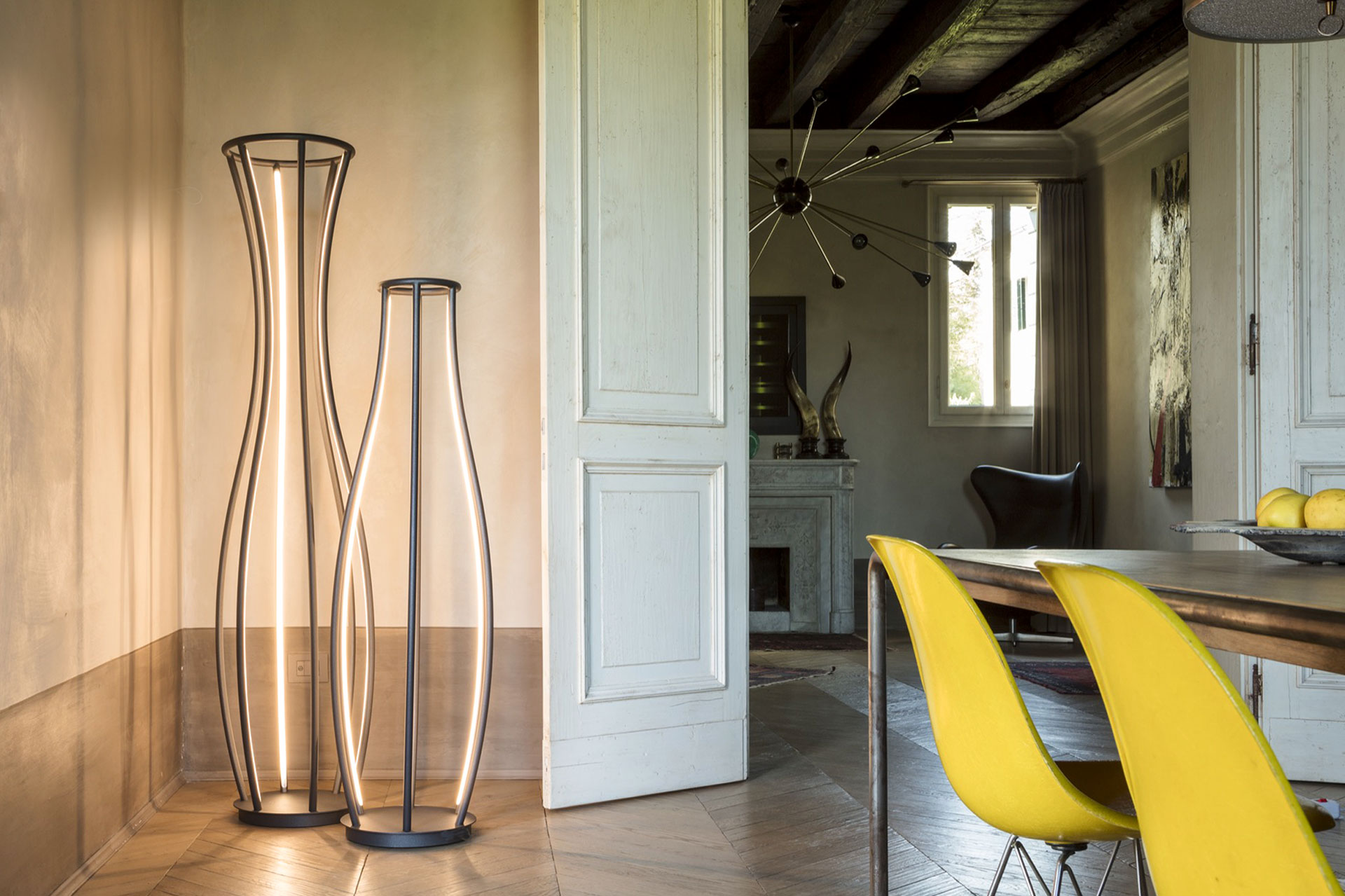 “PENELOPE by Mogg – modern Italian freestanding mirror with abstract draped form and sculptural presence”