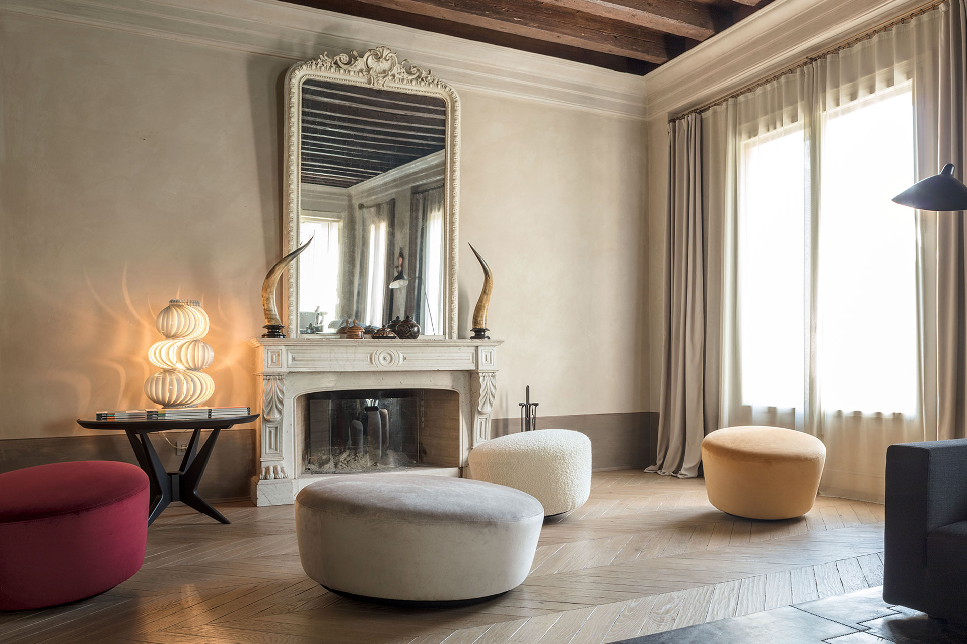 “GIGIO&GIGIONE by Mogg – contemporary Italian side tables with playful cylindrical design in two heights”