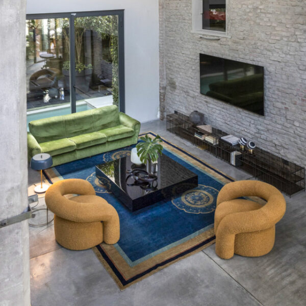 “NORA by Mogg – elegant Italian side table with sculptural metal frame and minimalist round top”