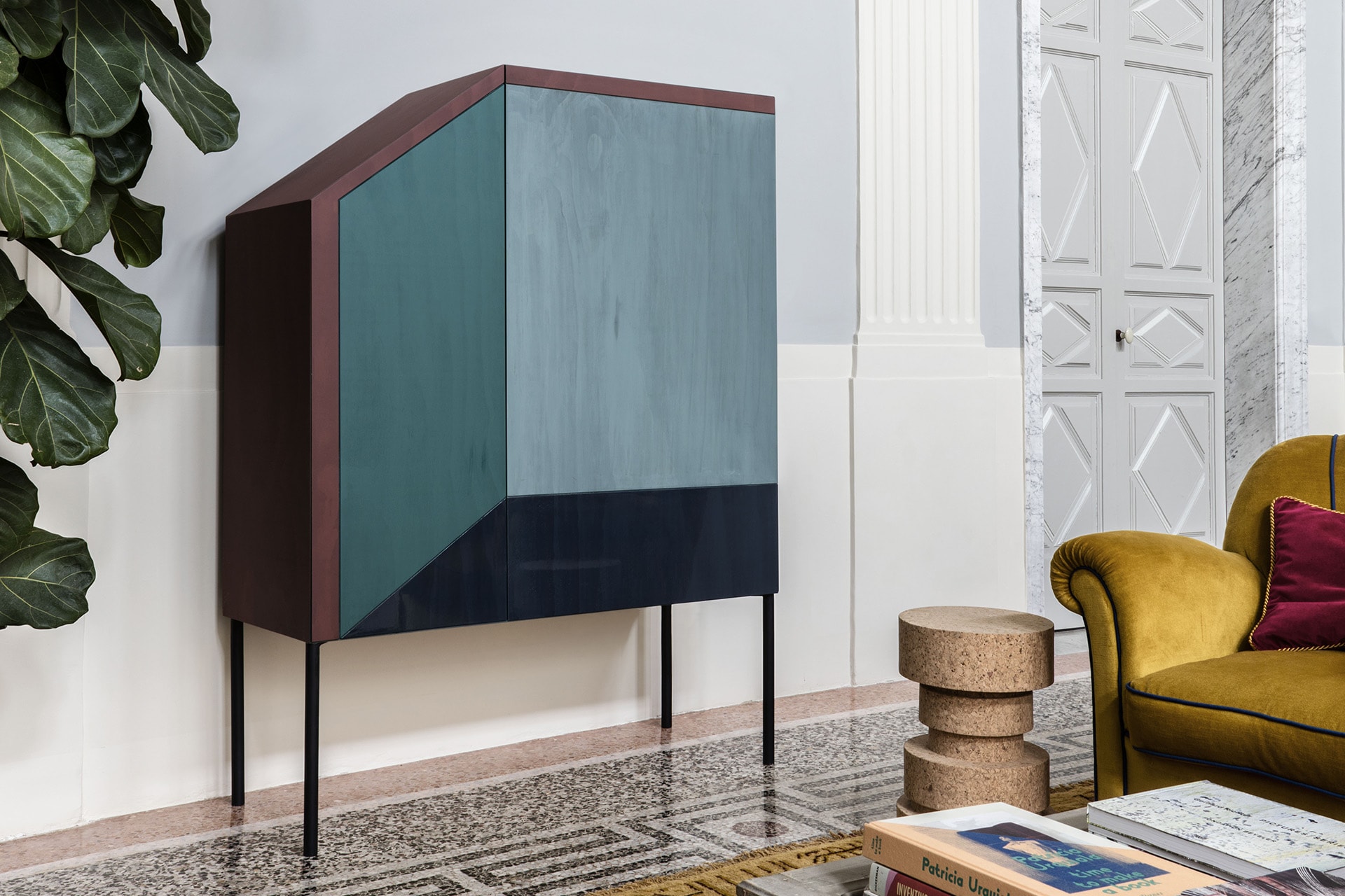 “PHOTOS by Mogg – contemporary wall-mounted photo frame system with minimalist design”