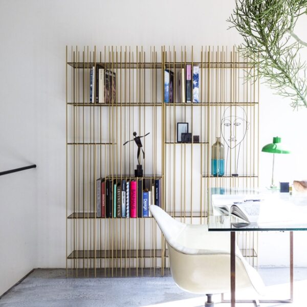 Modern geometric mirror METRIC by Mogg – dynamic wall décor with architectural precision”