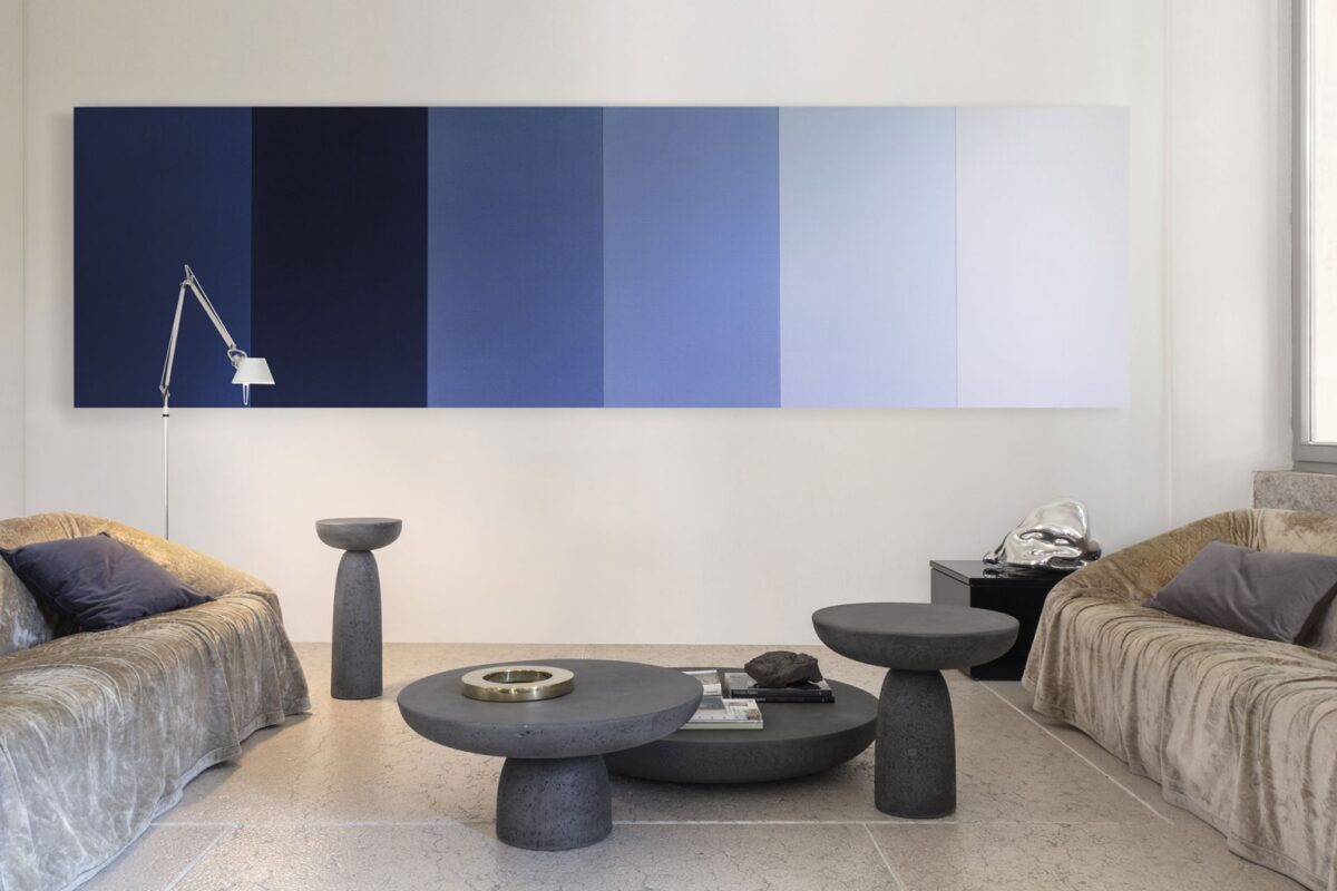 “OLO by Mogg – contemporary round mirror with bold central void and sculptural design”