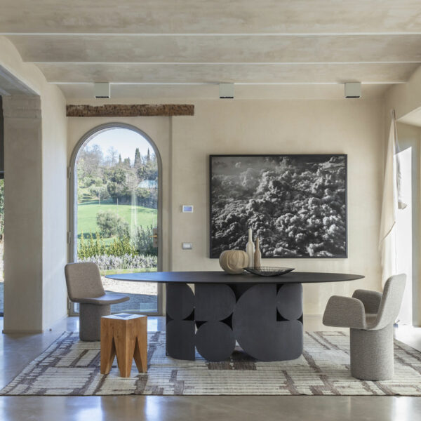 “SHAPE by Mogg – sculptural wall mirror with irregular organic silhouette and artistic design”