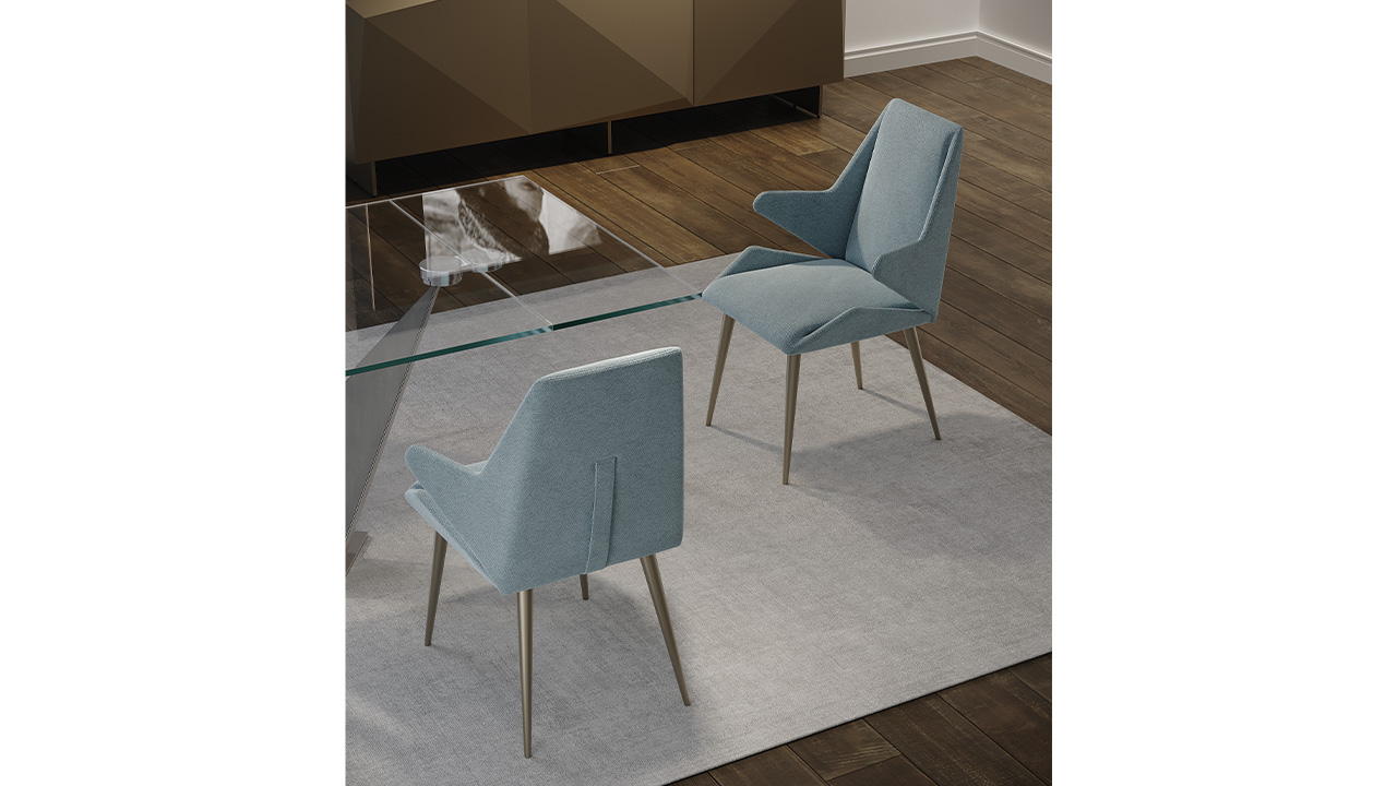 Modern Origami Sedia dining chair by Reflex Angelo in Royal Oak, MI – featuring a sculpted wooden frame, padded seat and backrest, and Beluga oak legs with a titanium finish.