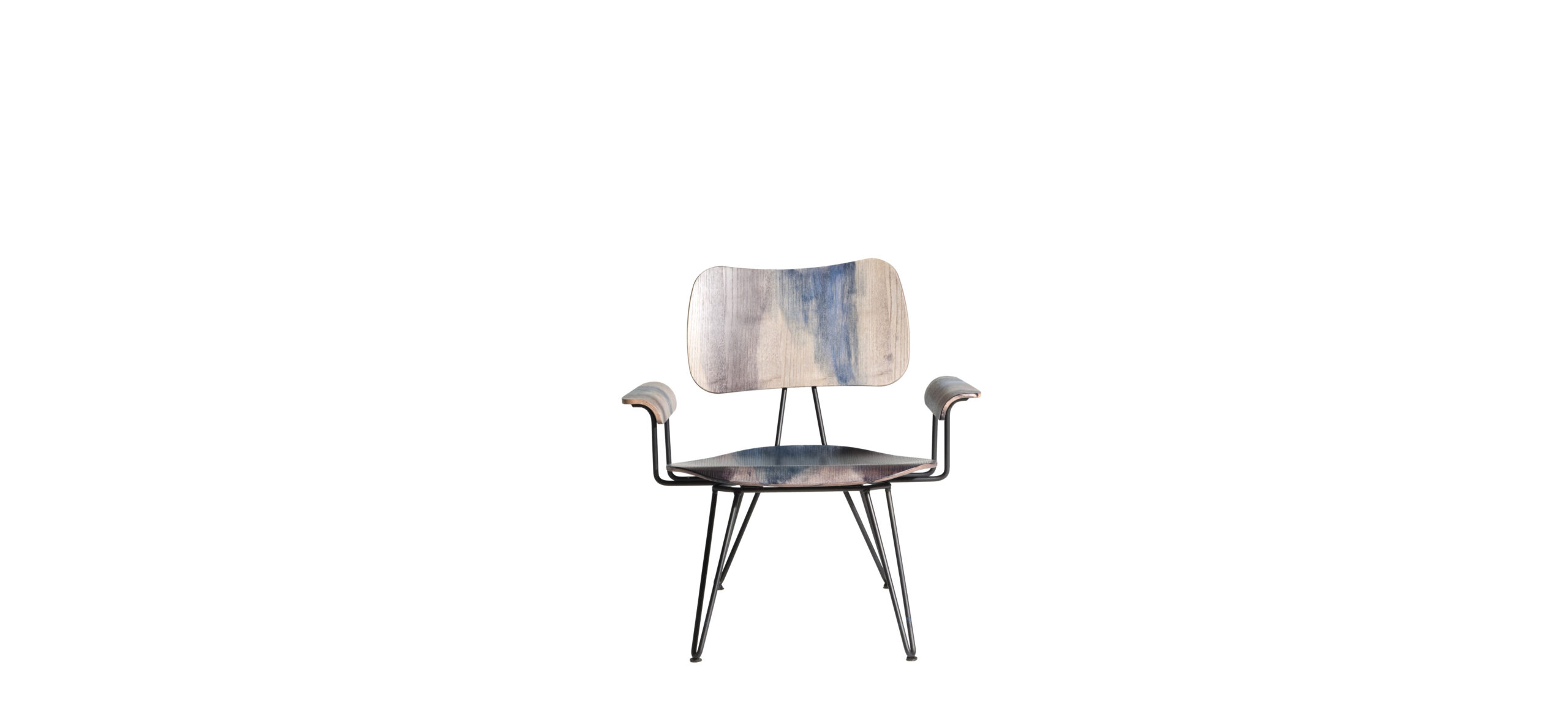 “Moroso Overdyed Lounge Chair – plush designer chair with distinctive finish and ergonomic comfort”