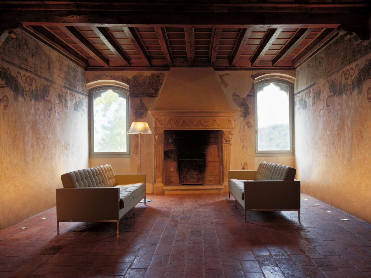 Modern floor light Romeo Moon‑F featuring acid‑etched internal diffuser and transparent outer glass in living room