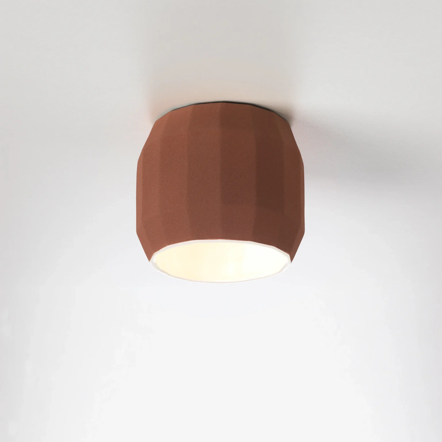 “Scotch Club by Marset sculptural ceiling light – modern geometric form in ceramic finish”