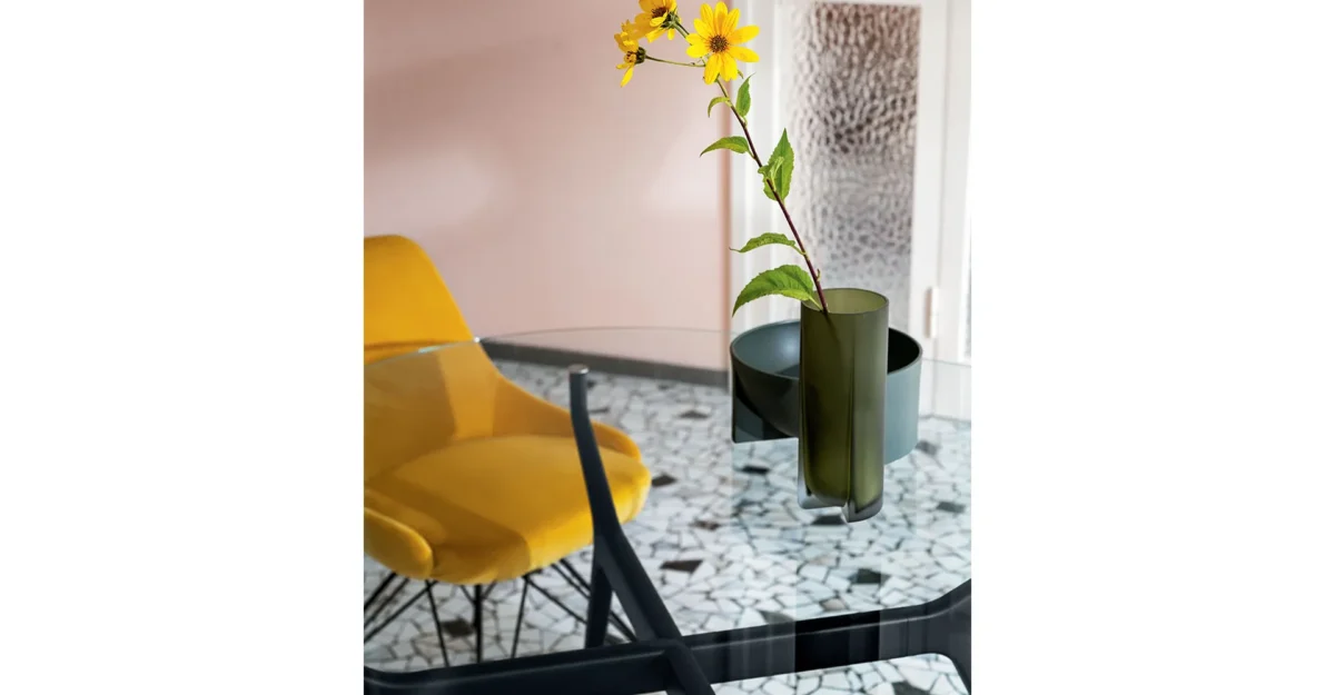 “Modern square table – Arkos Shaped Square by Sovet featuring minimalist style and Italian craftsmanship”