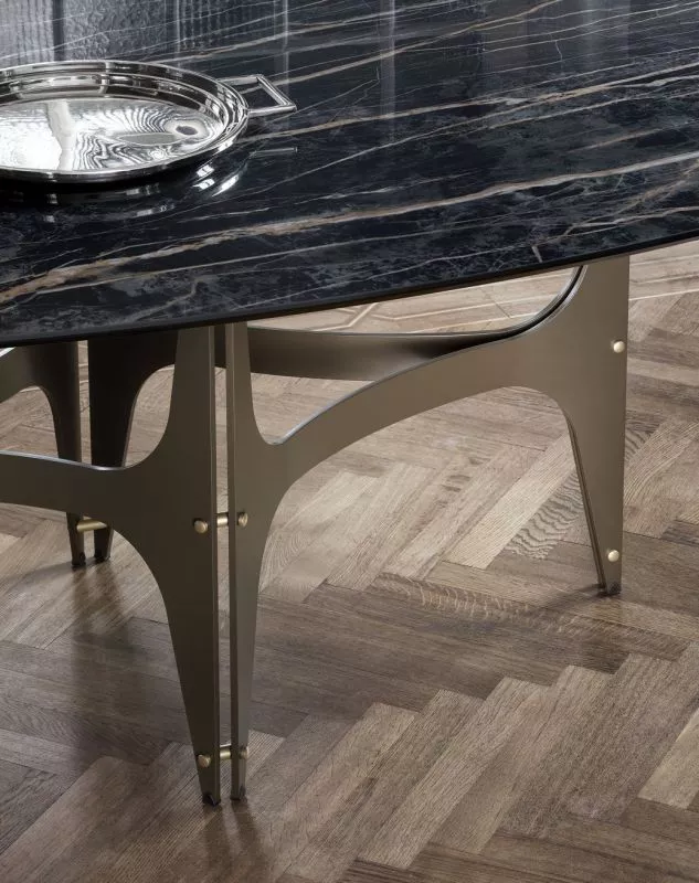 Universe XXL Bontempi Casa table featuring a 300×120 cm matte Calacatta Supreme SuperMarble top and sculptural lacquered steel frame in gold.