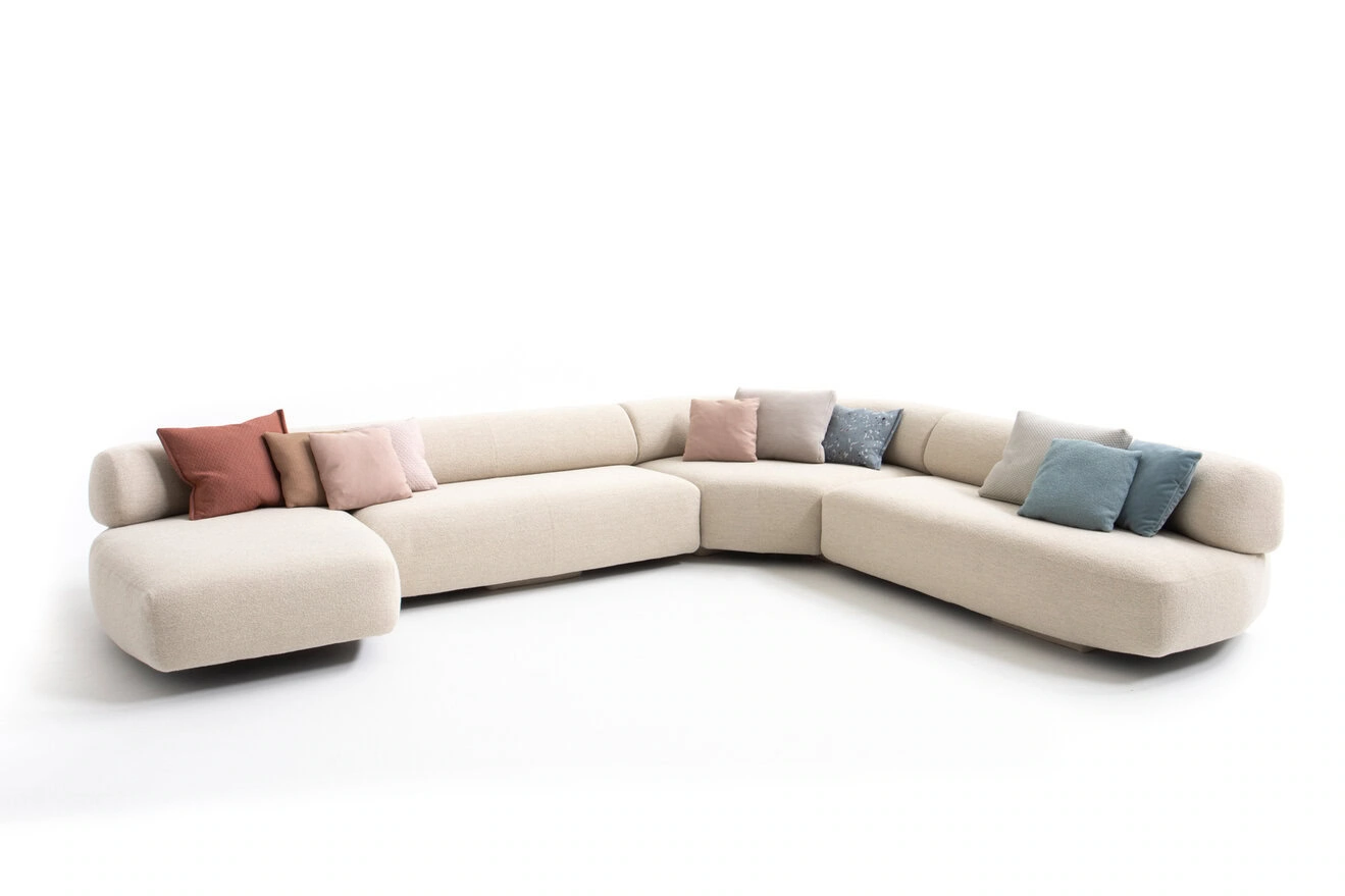 Gogan Sofa by Moroso in sculptural Italian design with soft organic lines, front view in a Royal Oak Michigan showroom