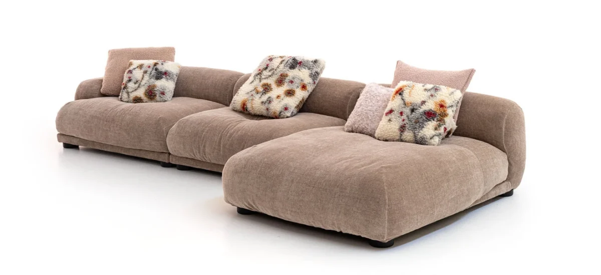 Me‑Time Sofa by Moroso showcasing fluid lines and generous proportions at the Michigan Design Center