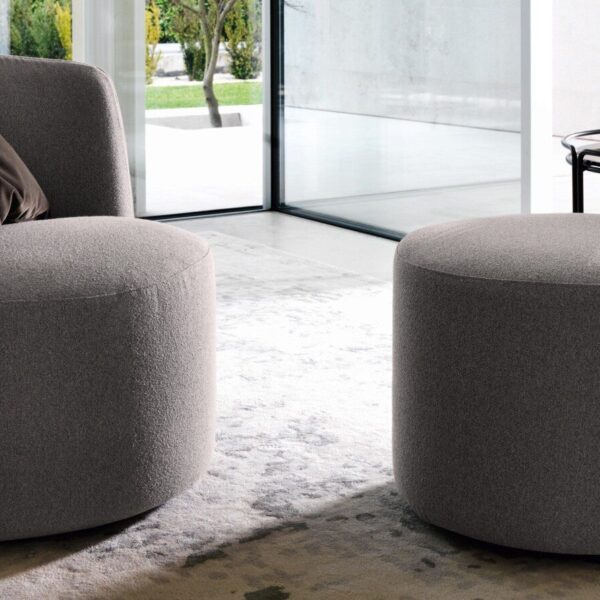 “Chloè CL.1IM coffee table by Ditre Italia – modern Italian round table with sculptural metal base and elegant top”
