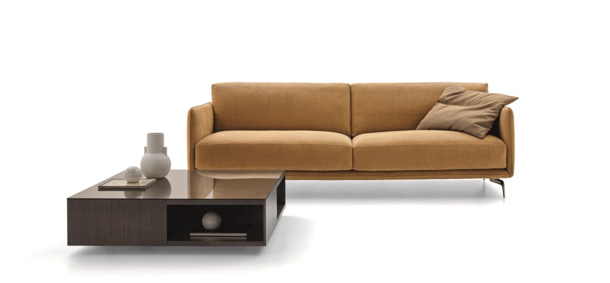 “Ditre Italia KRISBY – contemporary side table with minimalist profile and elegant material contrast”