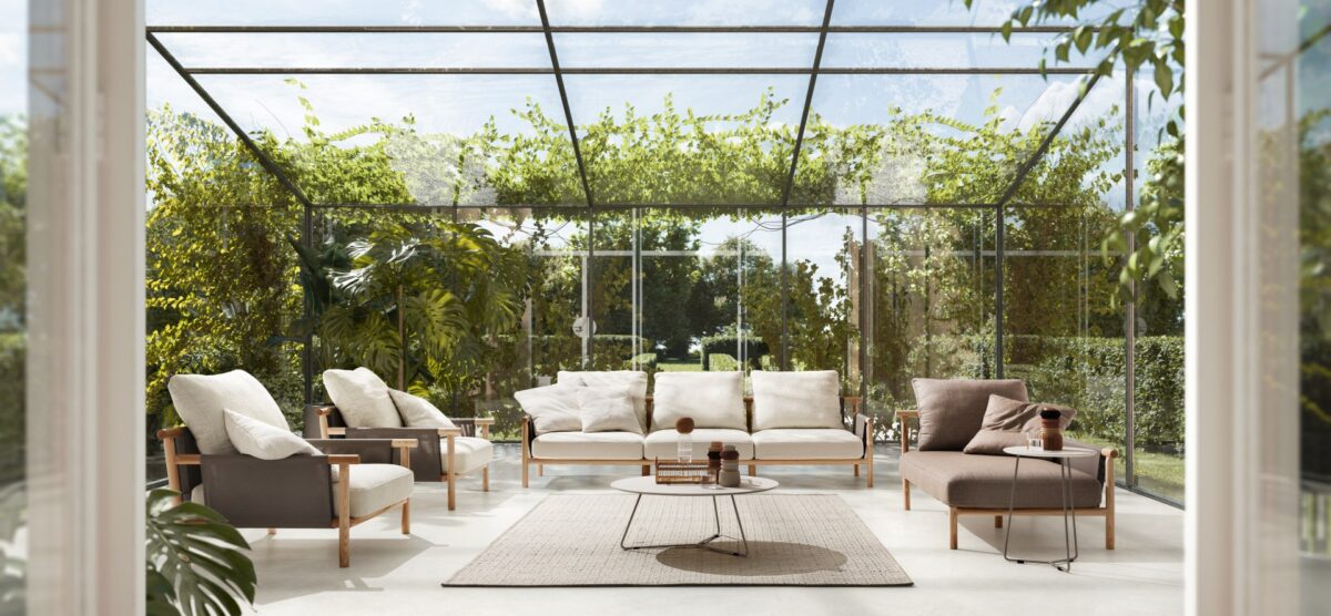 “Ditre Italia PLAIN AIR – contemporary patio seating with sleek aluminum base and premium outdoor upholstery”
