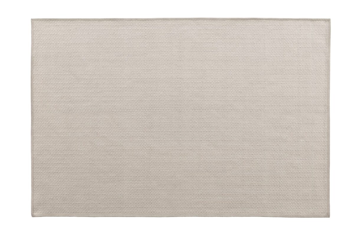 “PLAIN AIR by Ditre Italia – stylish flatweave rug with clean lines, perfect for terraces and contemporary interiors”